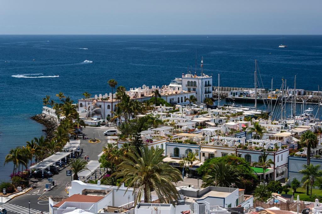 Apartamentos Las Palmeras Puerto De Mogan Exterior photo